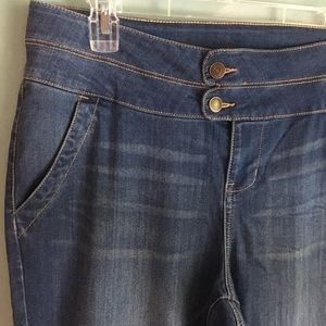 High Waist Stretchy Jeans